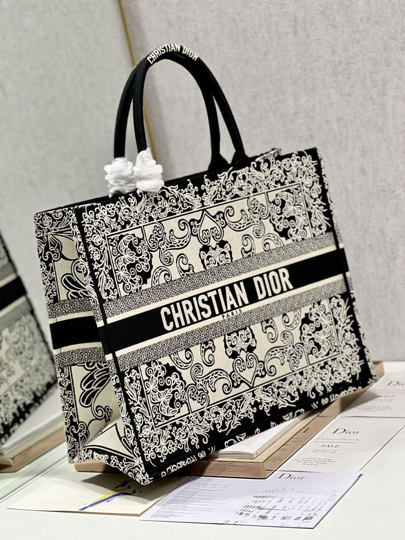 Christian Dior Shopping Bags